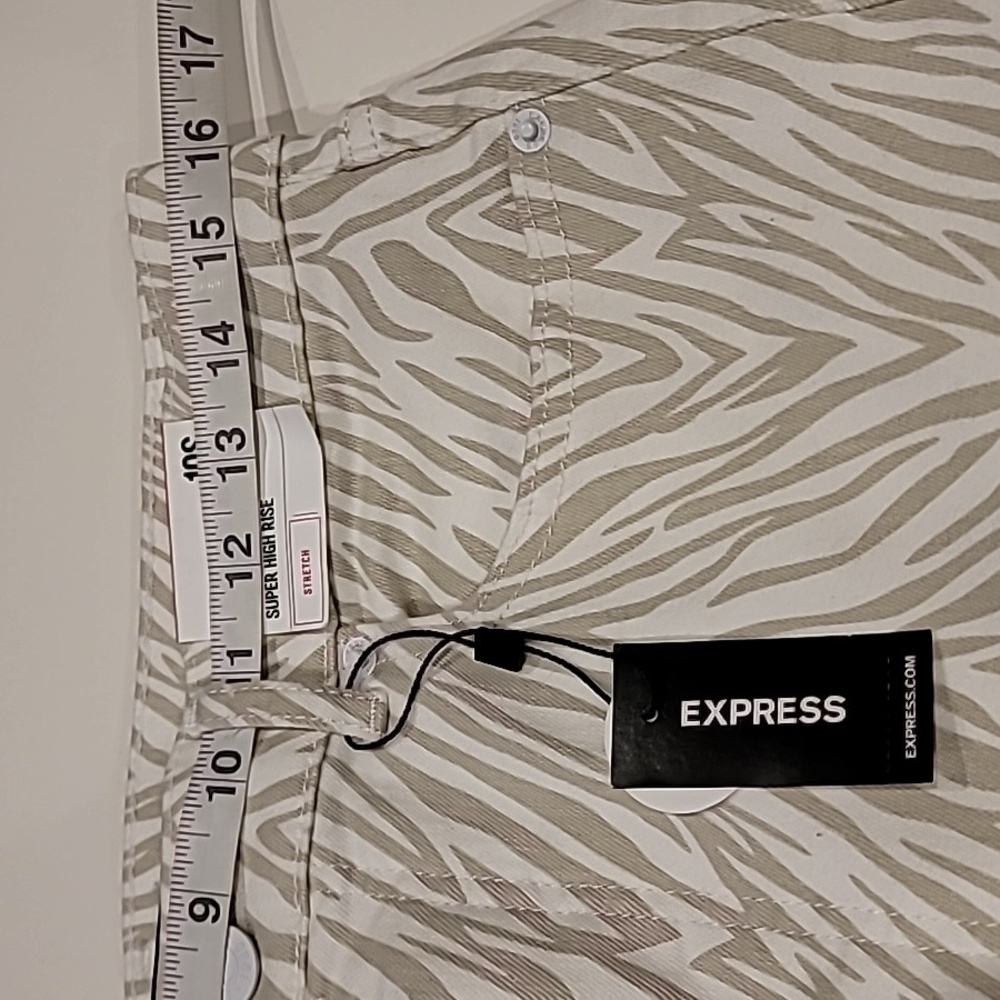 Express Animal Print Super High Rise Slim Ankle Jeans White Gray 10 Slim Stretch - Picture 13 of 16